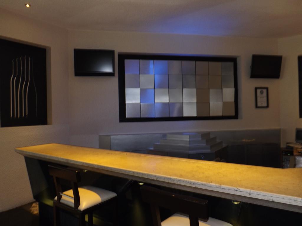 Royal Pedregal Hotell Mexico City Exteriör bild The bar at the 2012 Olympic Village