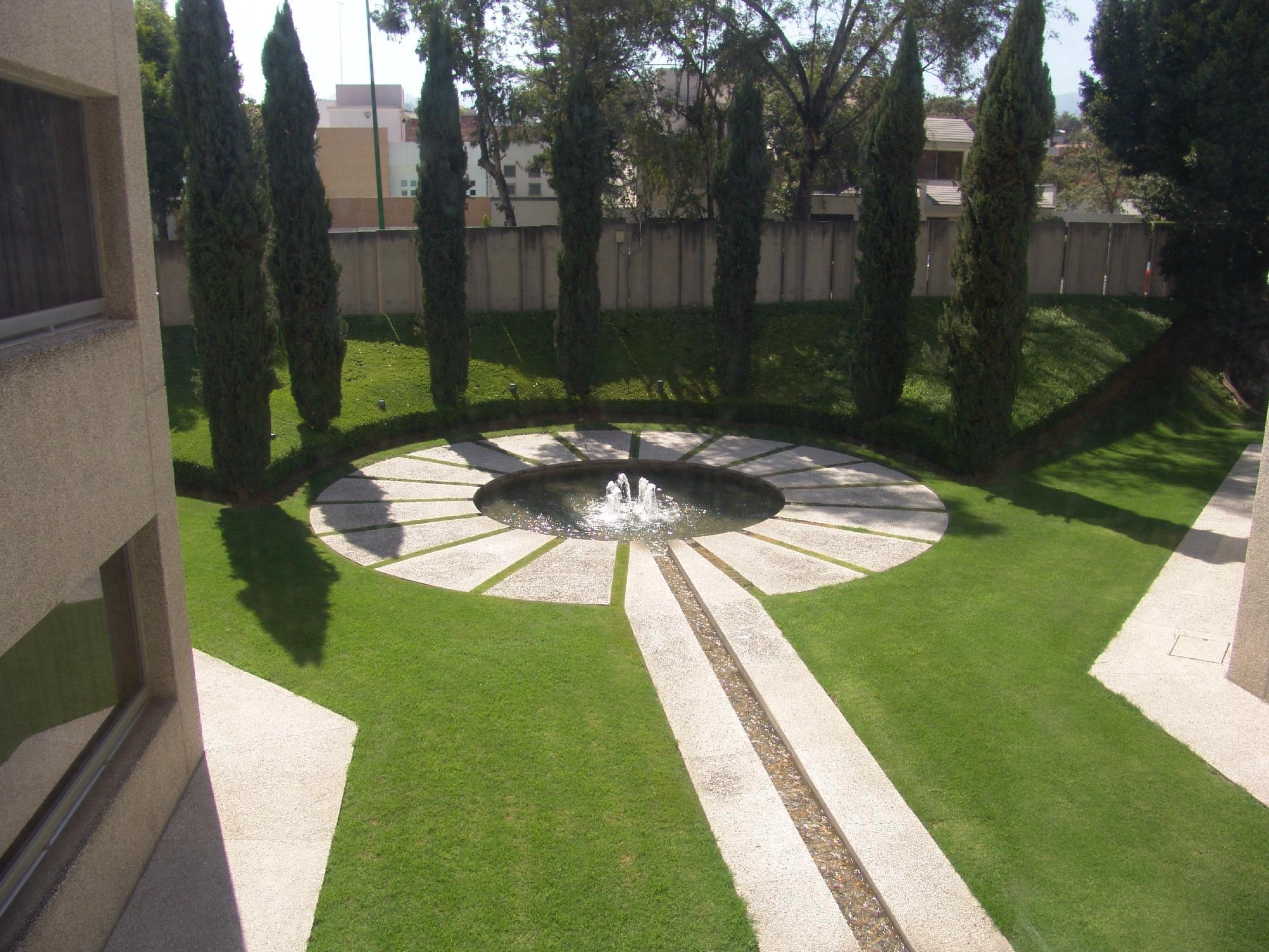 Royal Pedregal Hotell Mexico City Exteriör bild Fountain at the center of the campus